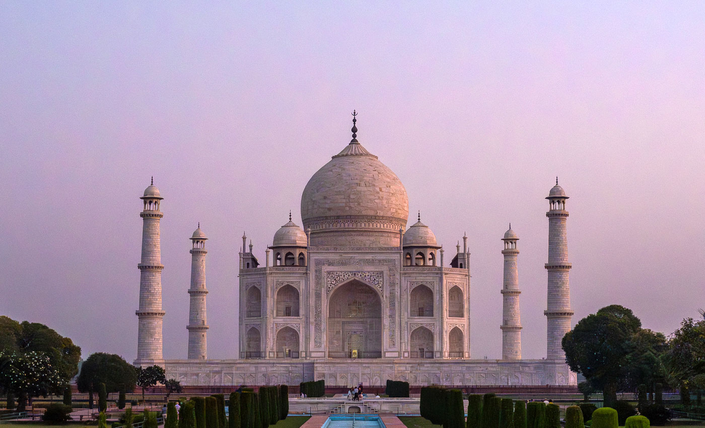 Taj Mahal Indien Sehenswürdigkeit am Sonnenaufgang